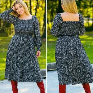 Black Ditsy Floral Bump Friendly Women's Nap Dress